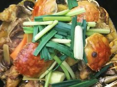 毛蟹炆鸡-祈胜邨•顺德鱼生•顺德菜(容桂店)