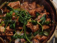 招牌家鸡煲-渝君重庆火锅(嘉宾路店)