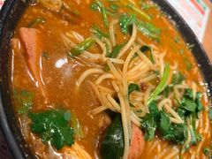-肥汁米蘭香港米线(定西路店)