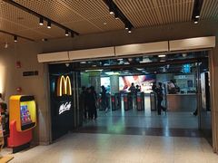 -麦当劳(中山公园龙之梦店)