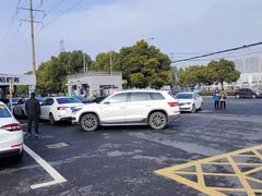 -昆山享达上汽大众斯柯达4S店(昆山店)