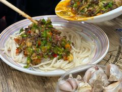 伊犁碎肉拌面-歹歹的加个面过油肉拌面