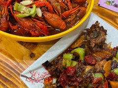 -刘一龙虾(数码路店)