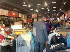 -PUMA品牌自营折扣店(百联奥特莱斯店)