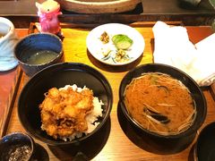 -みかわ是山居