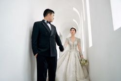 -Mu慕婚纱摄影·超级工作室