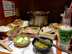 -独食火锅·半米屋台(直营总店)