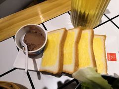 冰淇淋烤吐司-肆幺幺烤肉(乐汇城店)