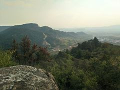 -灵岩山风景区