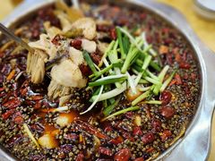 -乡土特色.冷锅鱼.牦牛肉汤锅