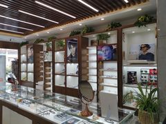 -明月眼镜(三坝店)