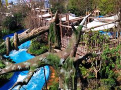 -七彩云南欢乐世界