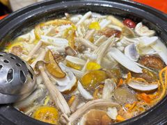 -菌之家·专业纯野生菌火锅·特色炒菌