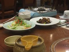 -青瓦餐厅·生鱼片·韩园烤肉(西塔店)