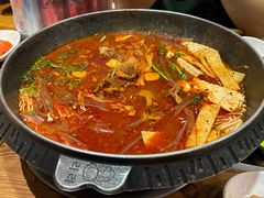 -喇喇排骨火锅·传统韩式脊骨汤(望京西园总店)