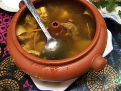 -小厨子私房菜·云南美食店
