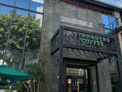 -星巴克(南宁民歌湖店)