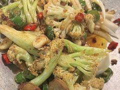 -卢大鲜鱼头捞饭(美利广场店)