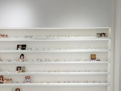 -美式眼镜·授权蔡司.依视路.尼康.豪雅.明月(南翔印象城店)