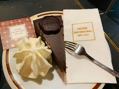 -Cafe Sacher(WIEN)