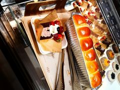 -红跑车蛋糕世界(网巾市店)