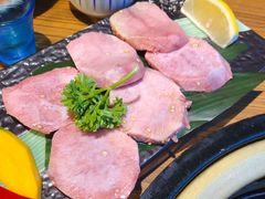 -炼火烤肉店