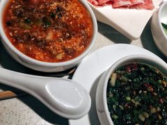 -海底捞火锅鲜切牛肉主题店(长寿路店)
