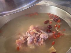 -光头药膳鸡(莱茵小镇店)
