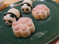 -余欢领鲜火锅(新街口店)