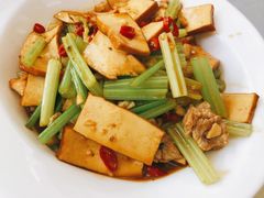 -独一佳老胡湘菜馆(矿山路店)