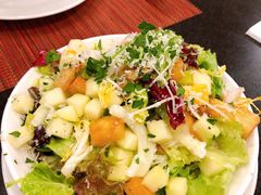 -WOLFGANG PUCK KITCHEN & BAR(迪士尼小镇店)
