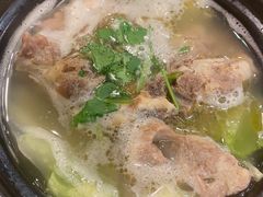 -三鞭一花·独一处·元英砂锅(海光寺店)