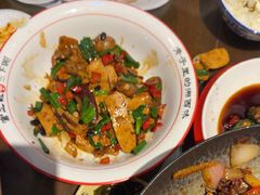 -富正毅三下锅·湘西韵味(天门山索道店)