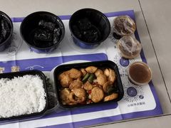 -兰湘子·湘菜小炒(石家庄万象城店)