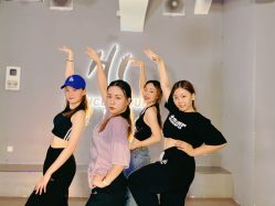 -HI dance 舞室
