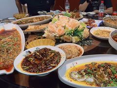 -陈胖子鱼庄(黄辣丁新津店)