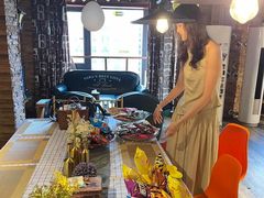 -玩坞轰趴馆·户外团建聚会主题生日派对馆(世豪广场店)