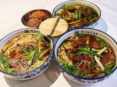 -镇南锅盖面馆(解放路店)