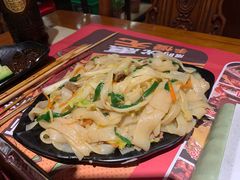 牛肉炒河粉-寂寞的豆芽(西大望南路店)