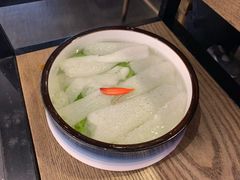 -尚尚仙·酸汤猪手·猪肚鸡火锅(华联万柳购物中心店)