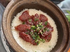 腊肠腊肉煲仔饭-红星光发煲仔饭(大石街店)