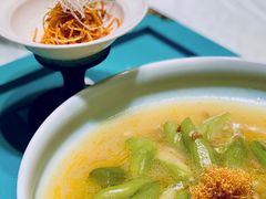 金钩圣瓜-松云泽