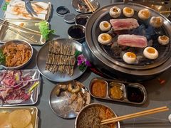 -围炉肉舍•炭烤活鳗•丹东海鲜烤肉(步行街店)