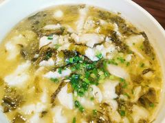 酸菜鱼-大食代美食广场(迪士尼小镇店)