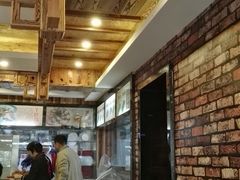 -万和春排骨砂锅米饭(湖北路店)