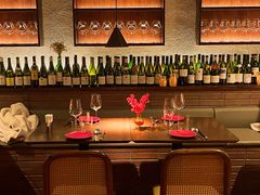 -肆海小川菜酒馆Wine Bistro (青年路店)