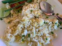 -J Daeng Seafood