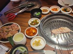 -烧肉一番·新韩式炭火烤肉(大岭山店)