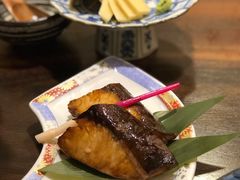照烧鰤鱼-加奈日本料理
