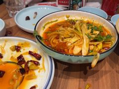 -川流不息·地道川菜·小龙虾(新松江路店)